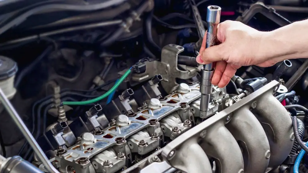 Valve repairs and replacements service